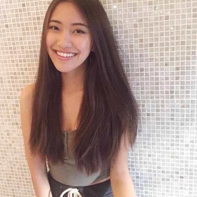 Hue and Jason were professional and super welcoming! At first, we were a bit nervous that the photos would turn out awkward because we were a bit shy, but they were super friendly and communicative during the whole process. They made sure we were being ourselves and we had a great time during the photoshoot. The photos turned out to be really stunning and lovely and definitely something we will treasure for a lifetime! :) 10/10